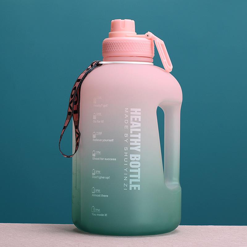 Gallon Straw Large Capacity Water Bottle--2.2L